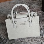 Cartera Guess